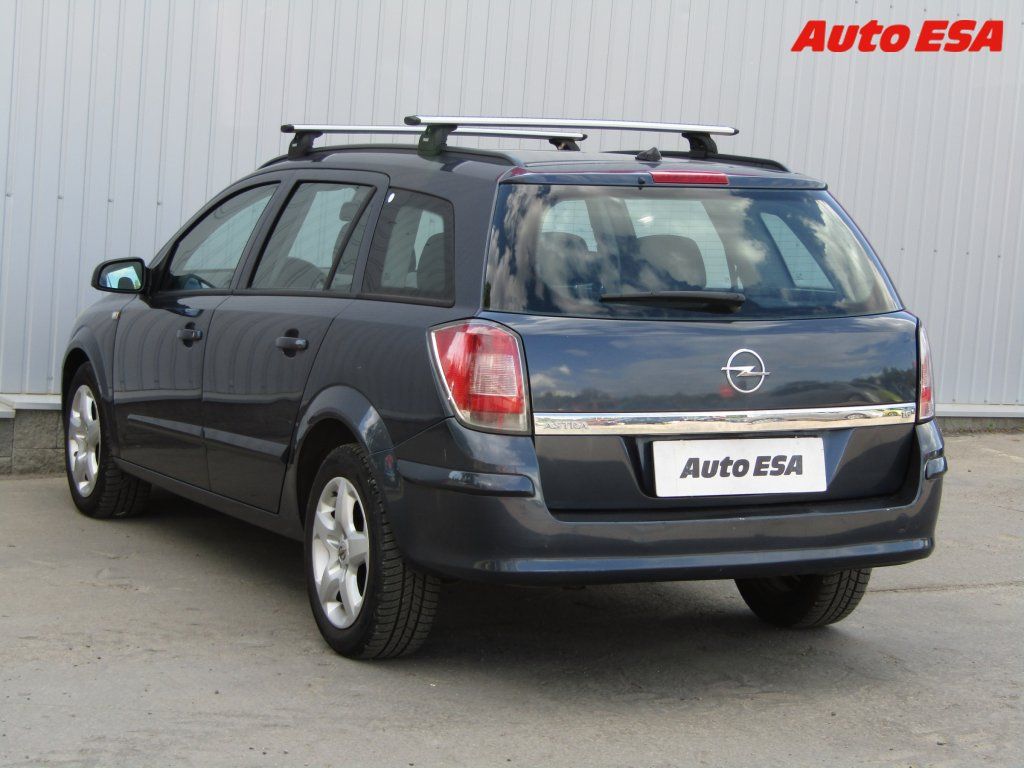 Opel Astra, 1.6 i - fotka 6