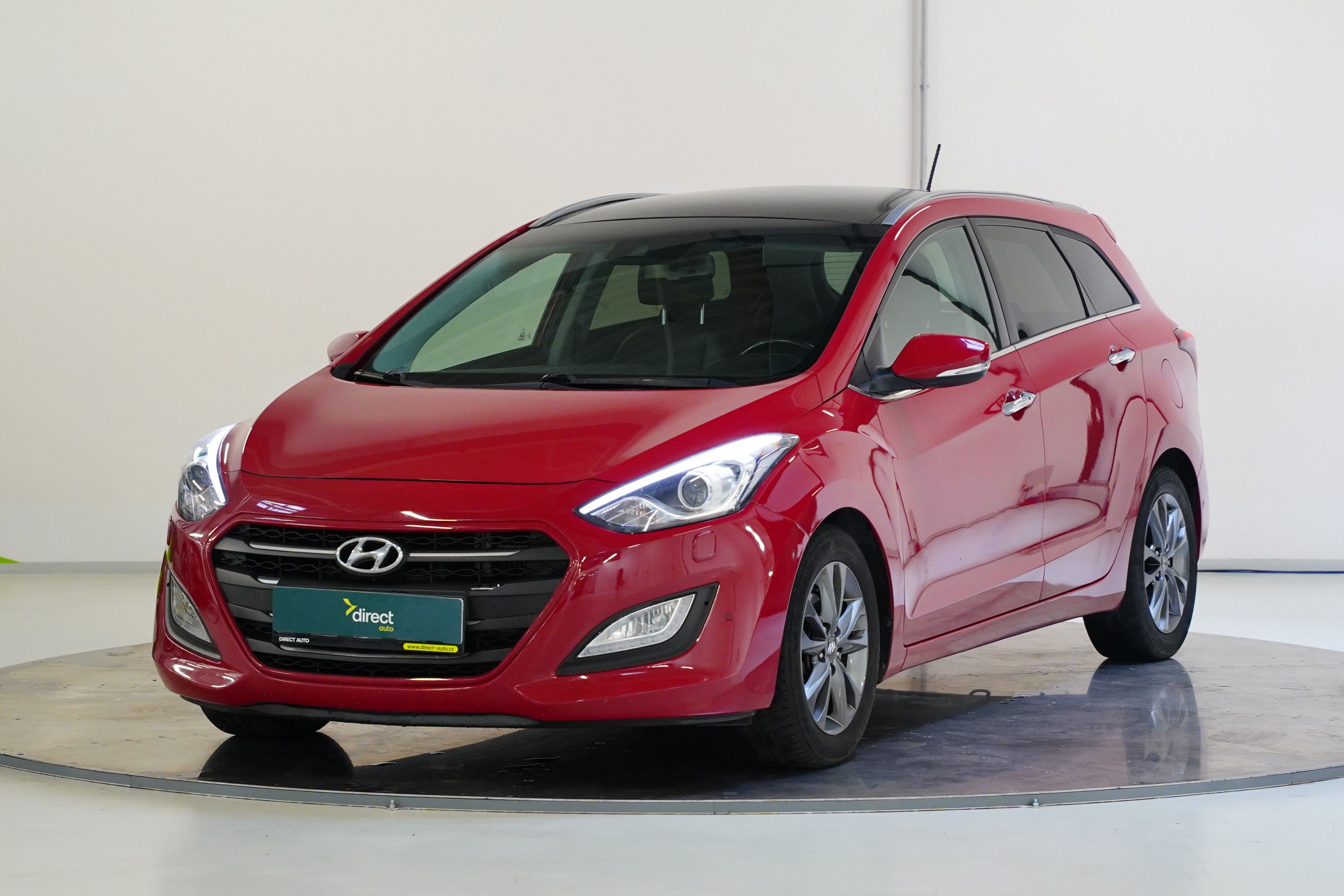 Hyundai i30, 1.6 CRDi 100KW