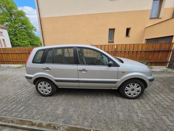 Ford Fusion 1,4 59kW 56361km