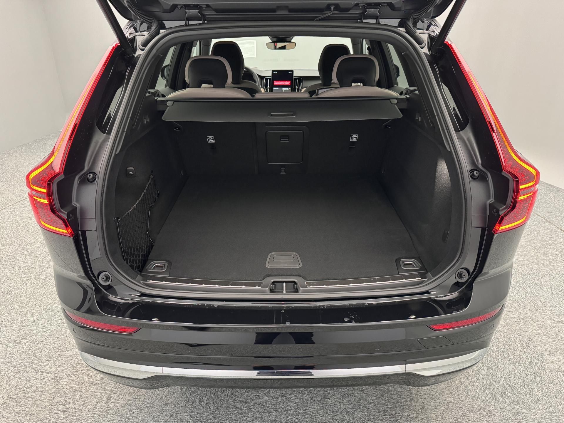 Volvo XC60, T6 AWD AUT BRIGHT PLUS - fotka 6