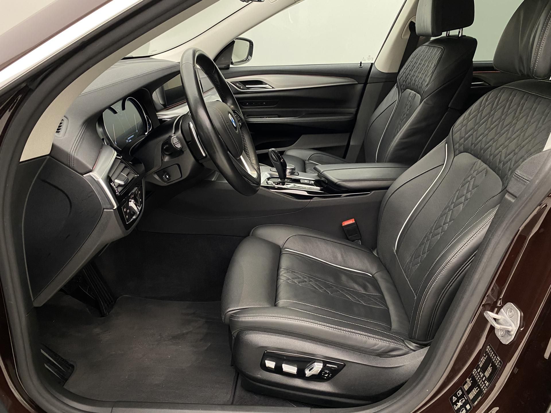 BMW Řada 6, 640i GT LUXURY LINE XDRIVE AUT - fotka 3