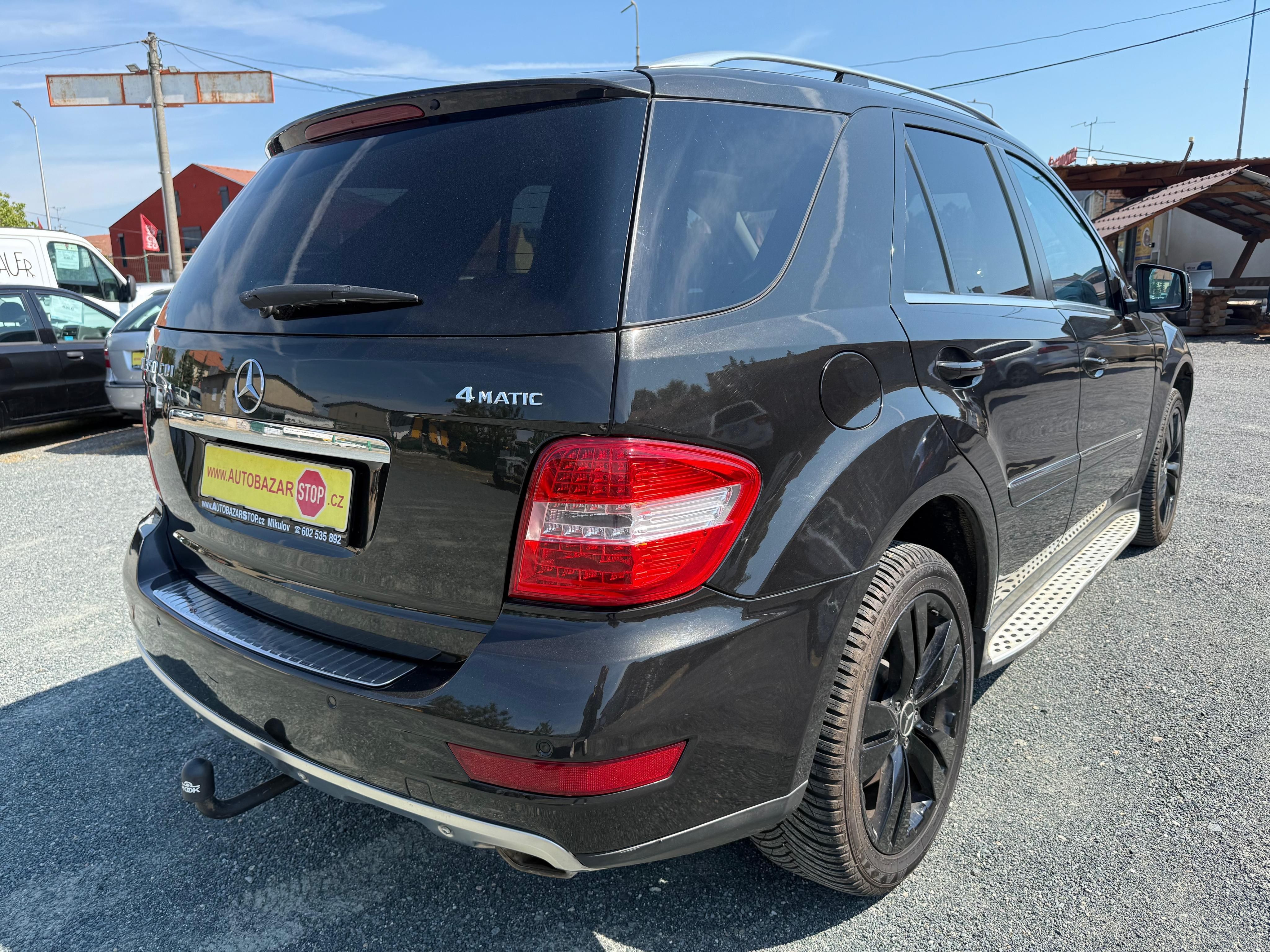 Mercedes-Benz ML, 300 CDI 4MATIC 170kW - fotka 6
