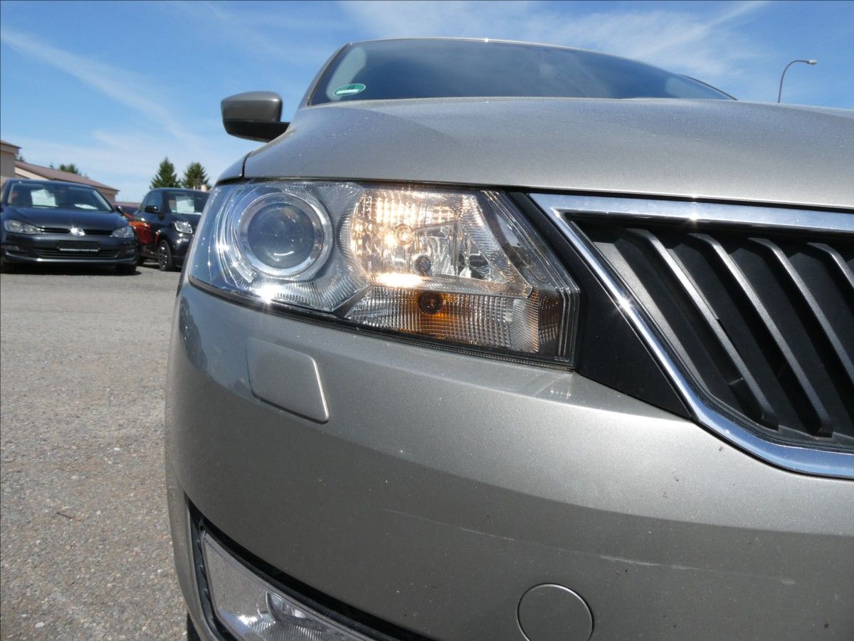 Škoda Rapid, 1,4 TSi 90kW 1.majitel, DSG - fotka 5