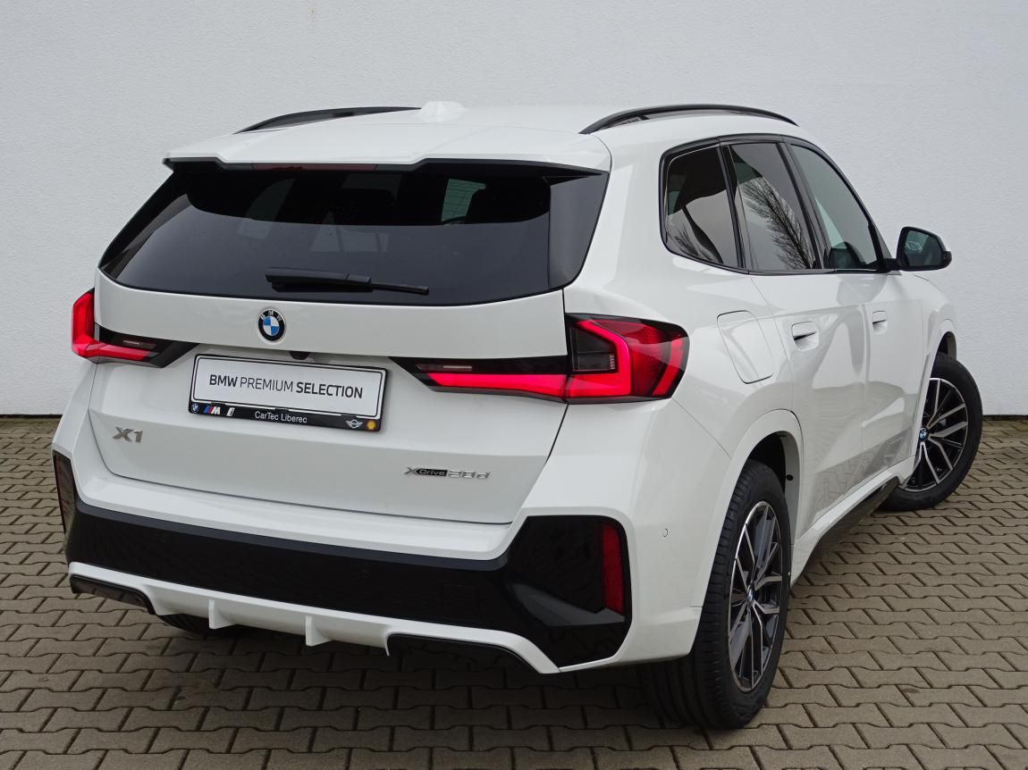 BMW X1, xDrive20d - fotka 3
