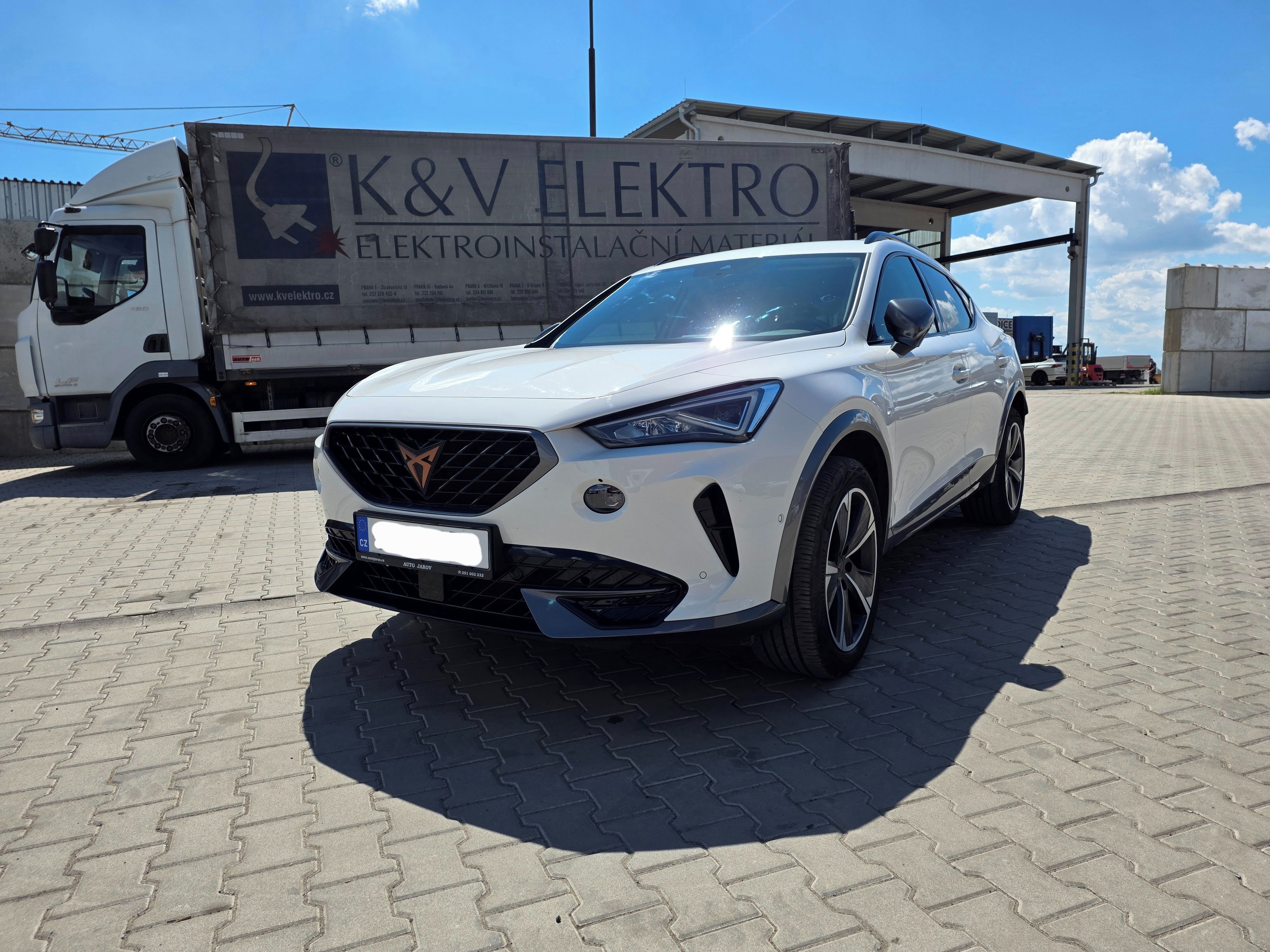 Cupra Formentor, 1.5 TSI DSG - fotka 2