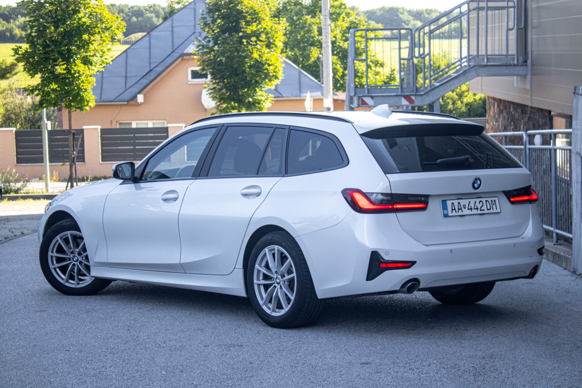 BMW, rad 3 Touring - fotka 6