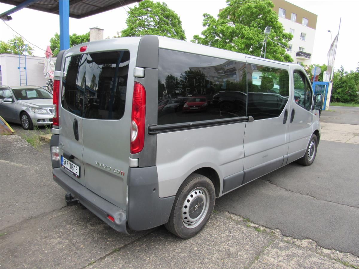 Opel Vivaro, 2,0 CDTi 9 míst - fotka 6