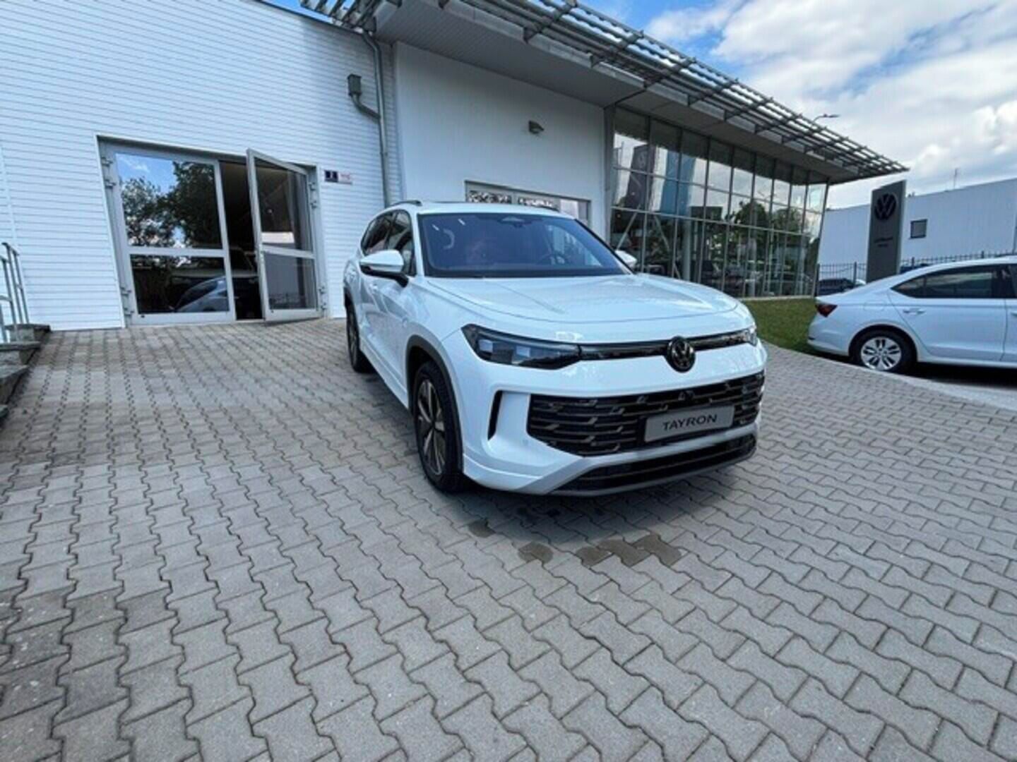 Volkswagen Tayron, Elegance 2,0 TDI 4MOT 142 kW - fotka 2