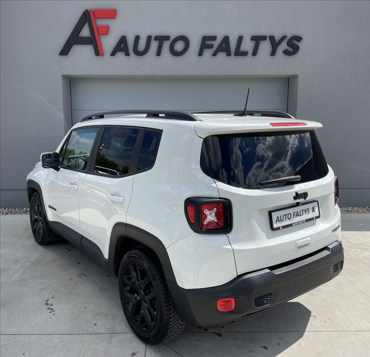 Jeep Renegade, 1,3 i T 110KW AUTOMAT ČR. - fotka 5