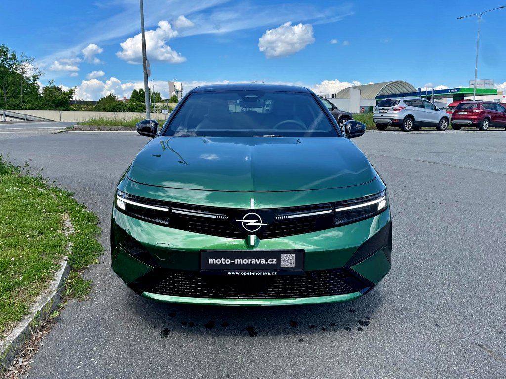 Opel Astra, MHEV ST 1.2T 145k GS AT6 - fotka 2