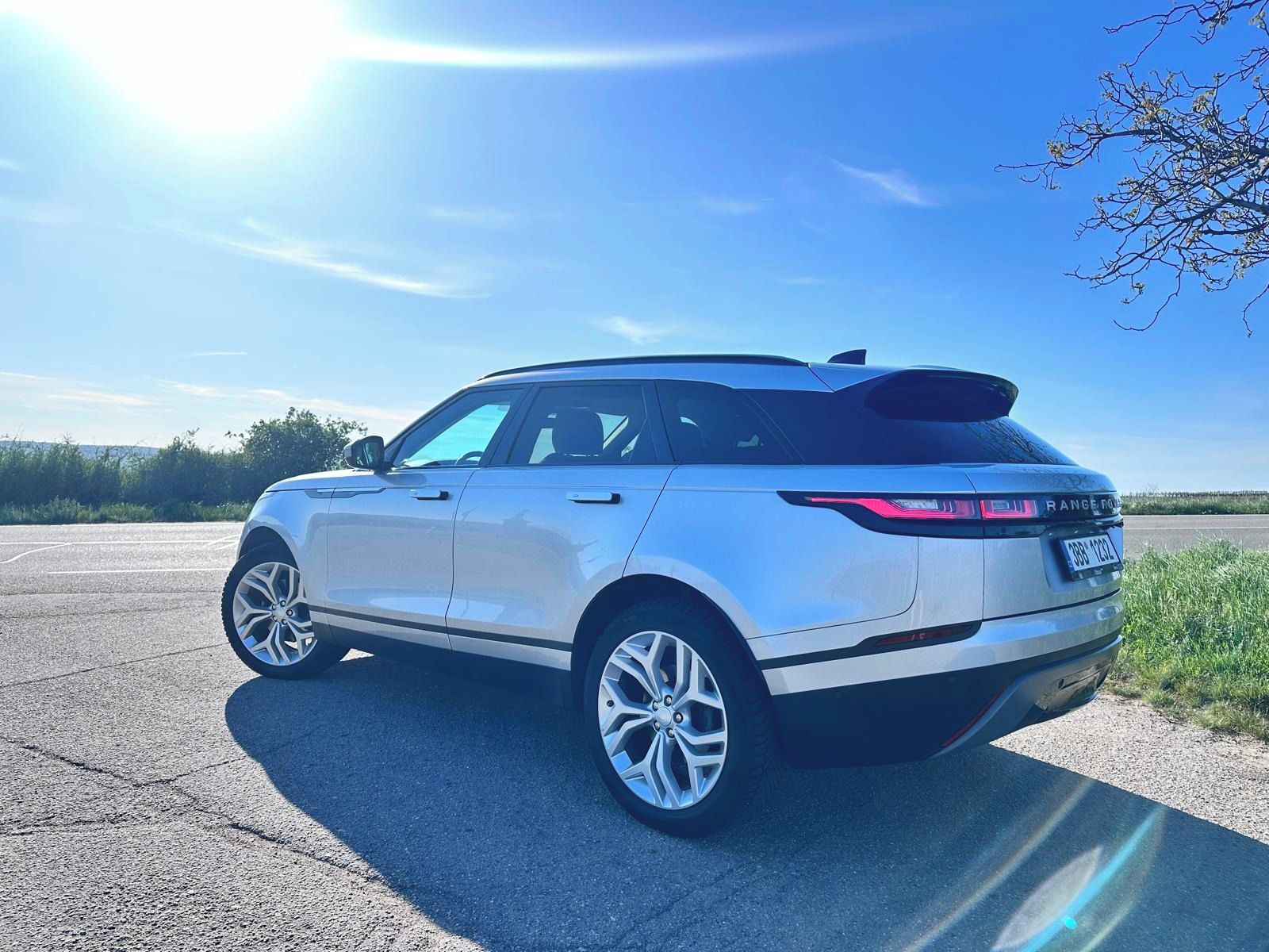 Land Rover Range Rover Velar, D300 - fotka 2