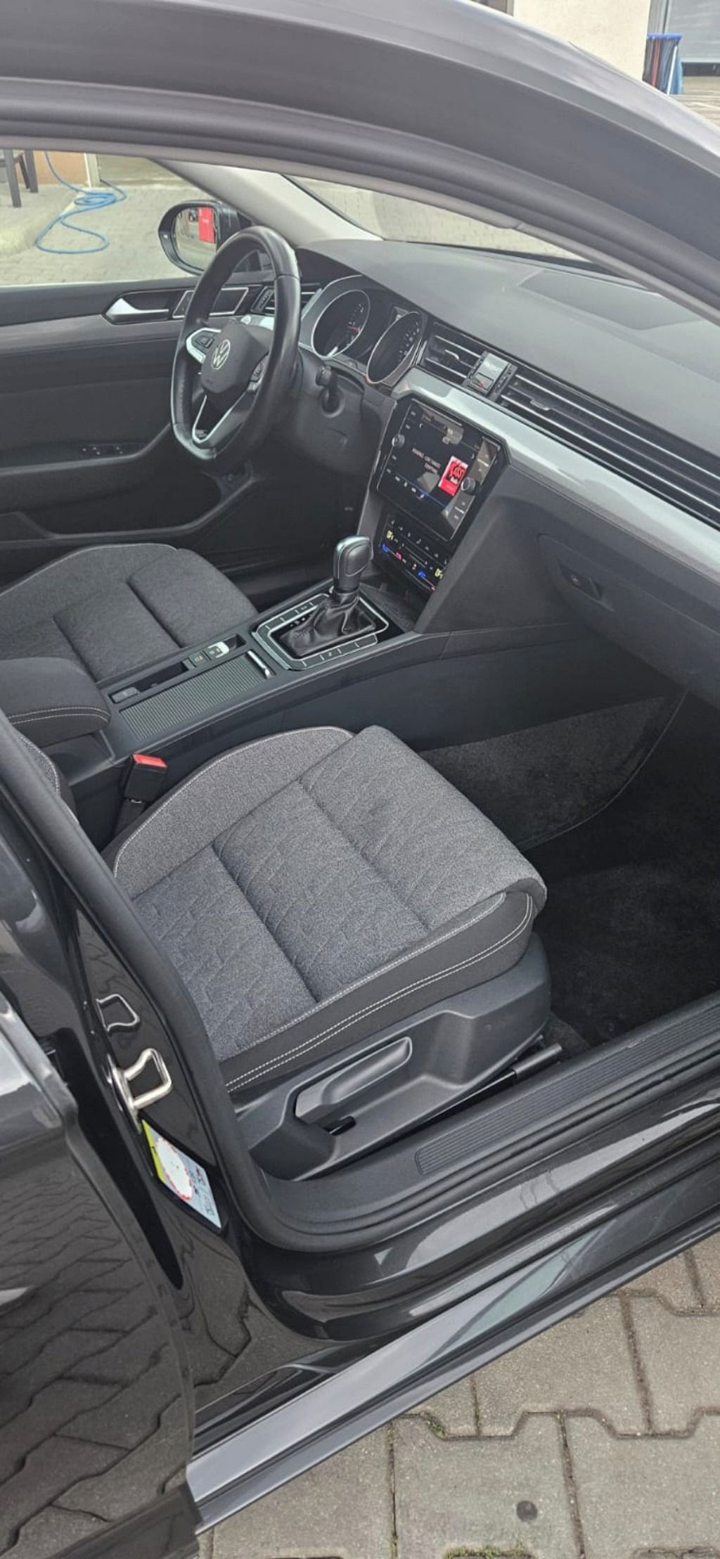 Volkswagen Passat, 2.0 tdi Sklopné Tažné zařízení - fotka 4
