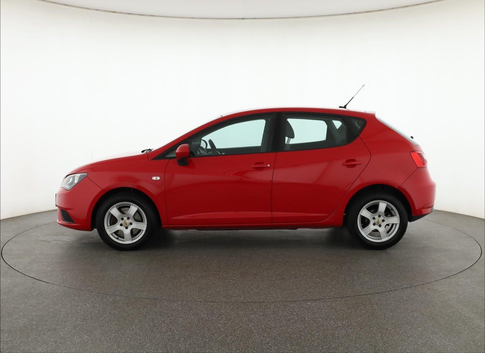 Seat Ibiza, 1.4 TDI, Navi - fotka 3