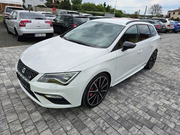 Cupra 300, DSG, 4drive, Nehav.