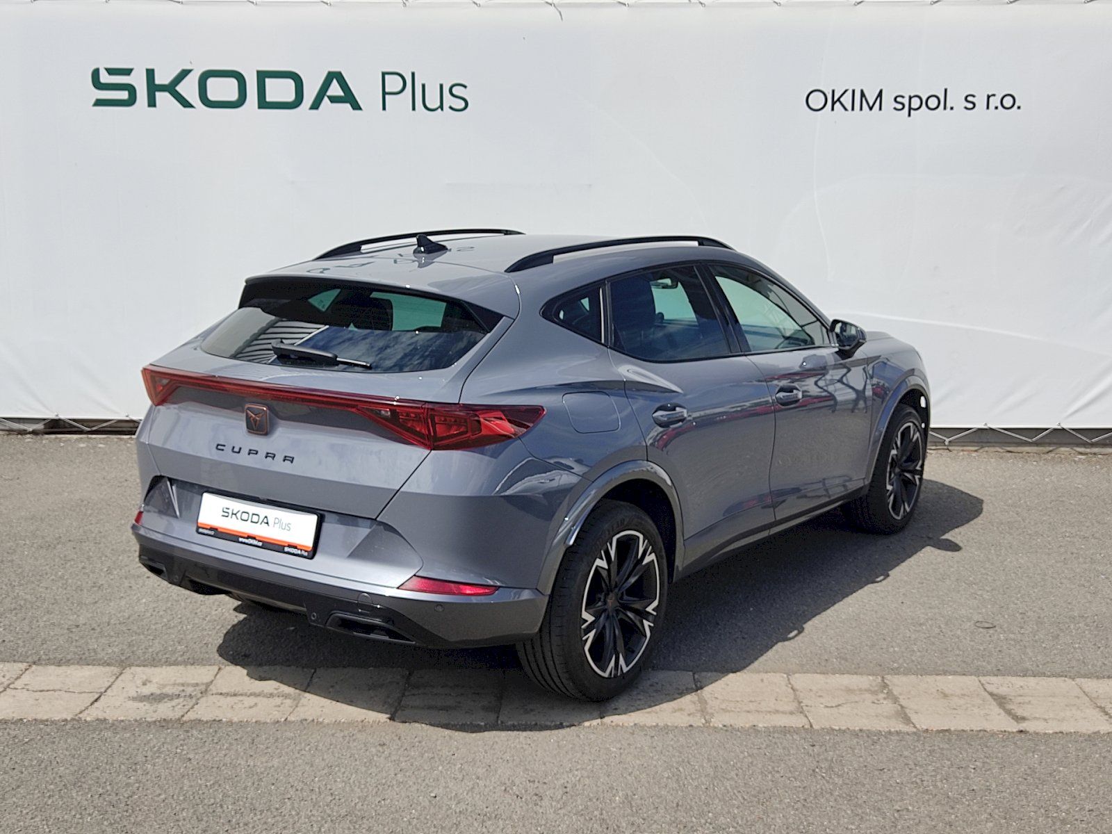 Cupra Formentor, 2,0 tsi 140 Kw DSG 4Drive - fotka 2