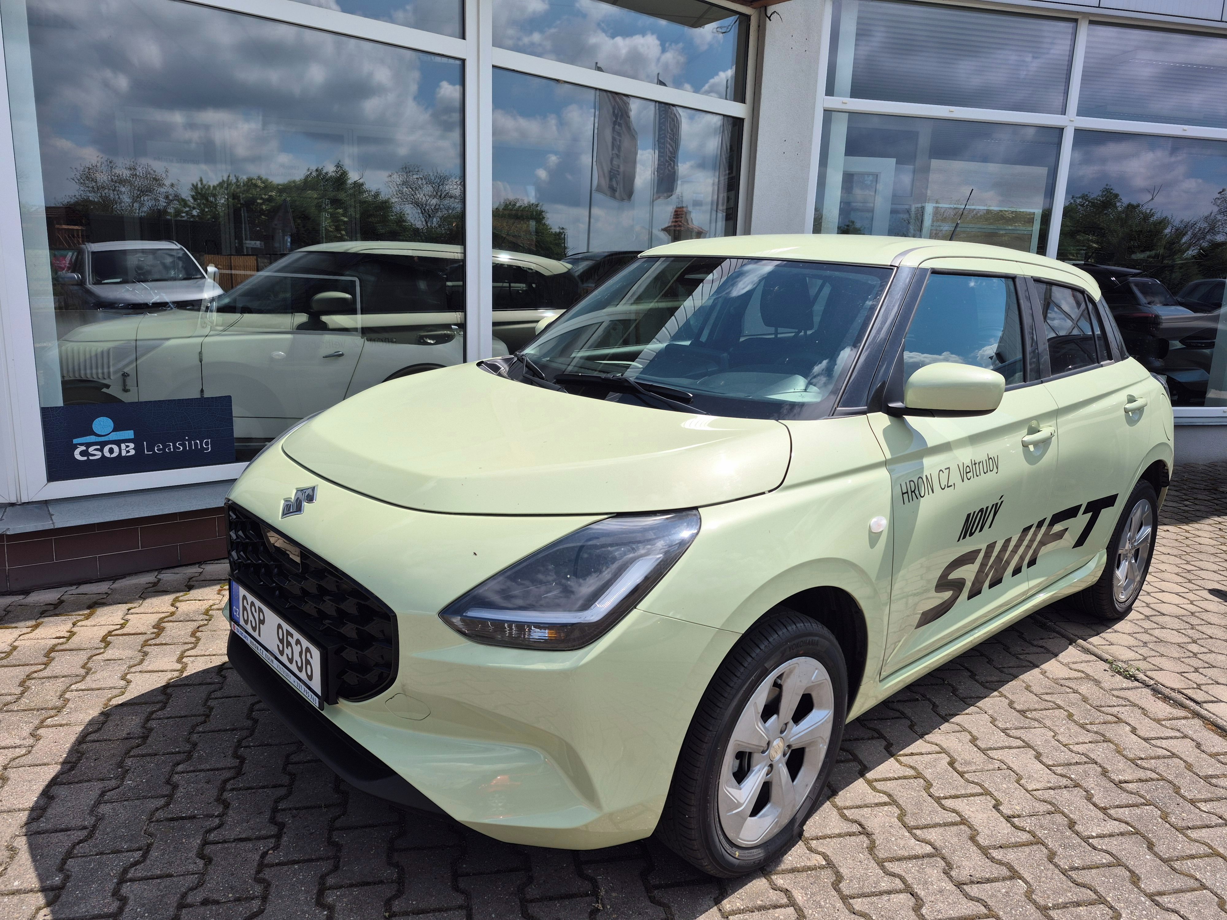Suzuki Swift, 1,2 Premium 4x4 AllGrip - fotka 2
