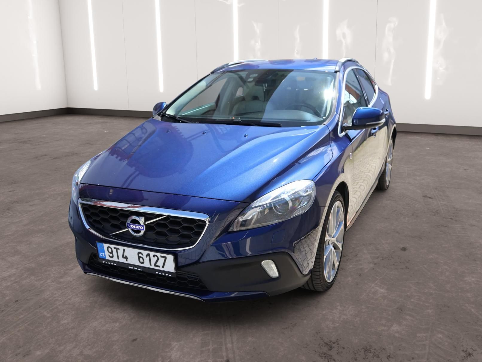 Volvo V40, V40 Cross Country AWD