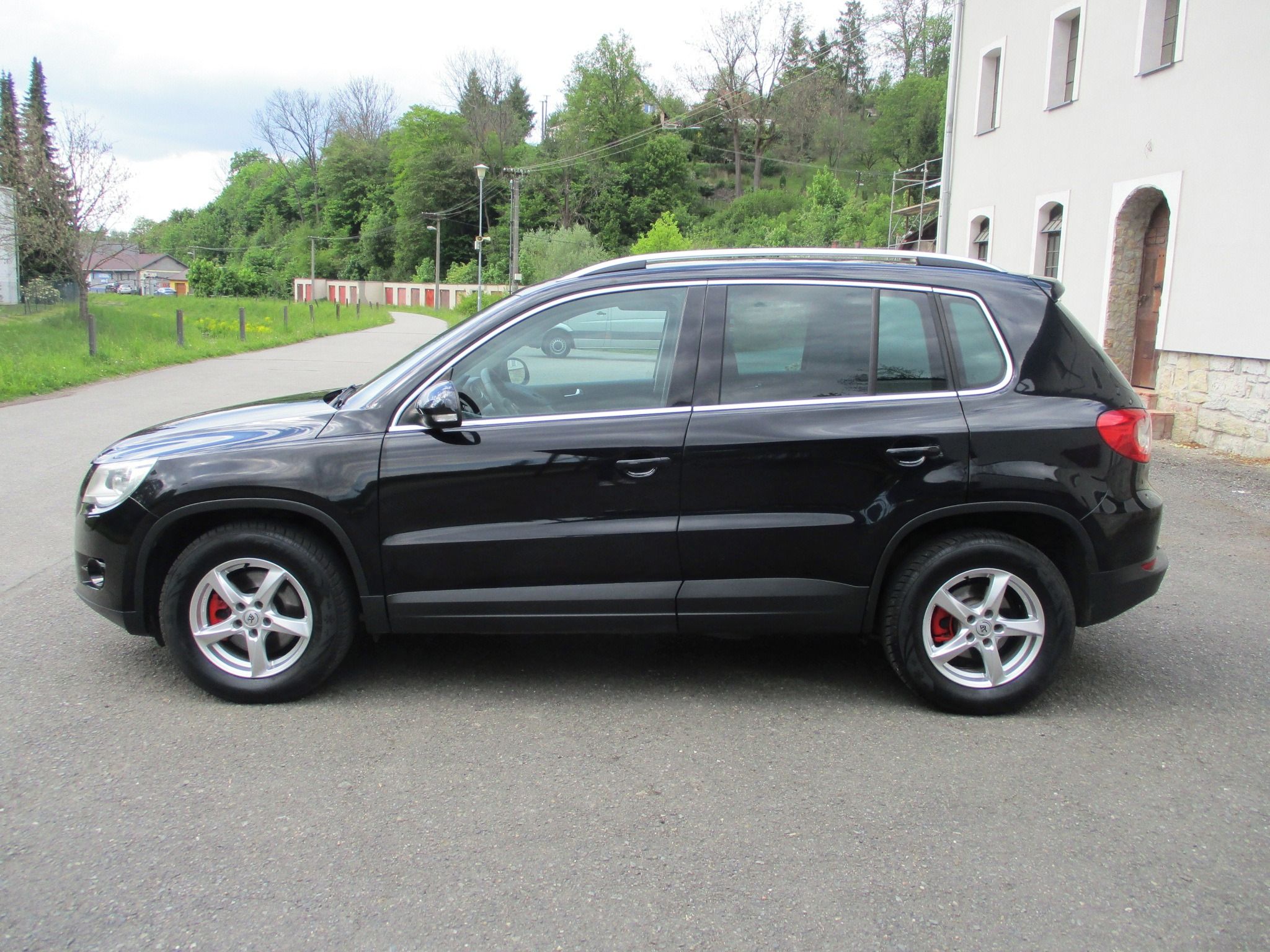 Volkswagen Tiguan, 2.0 TDi - tažné zařízení, 4x4 - fotka 2