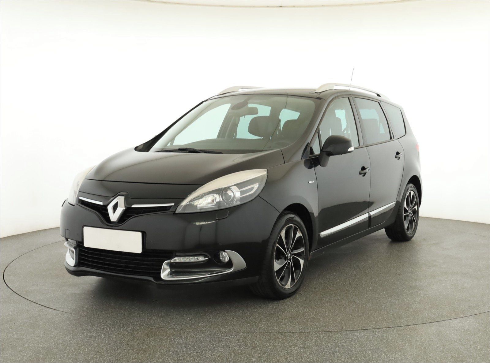 Renault Grand Scénic, 2.0 dCi, Bose, Automat, 7 míst - fotka 2