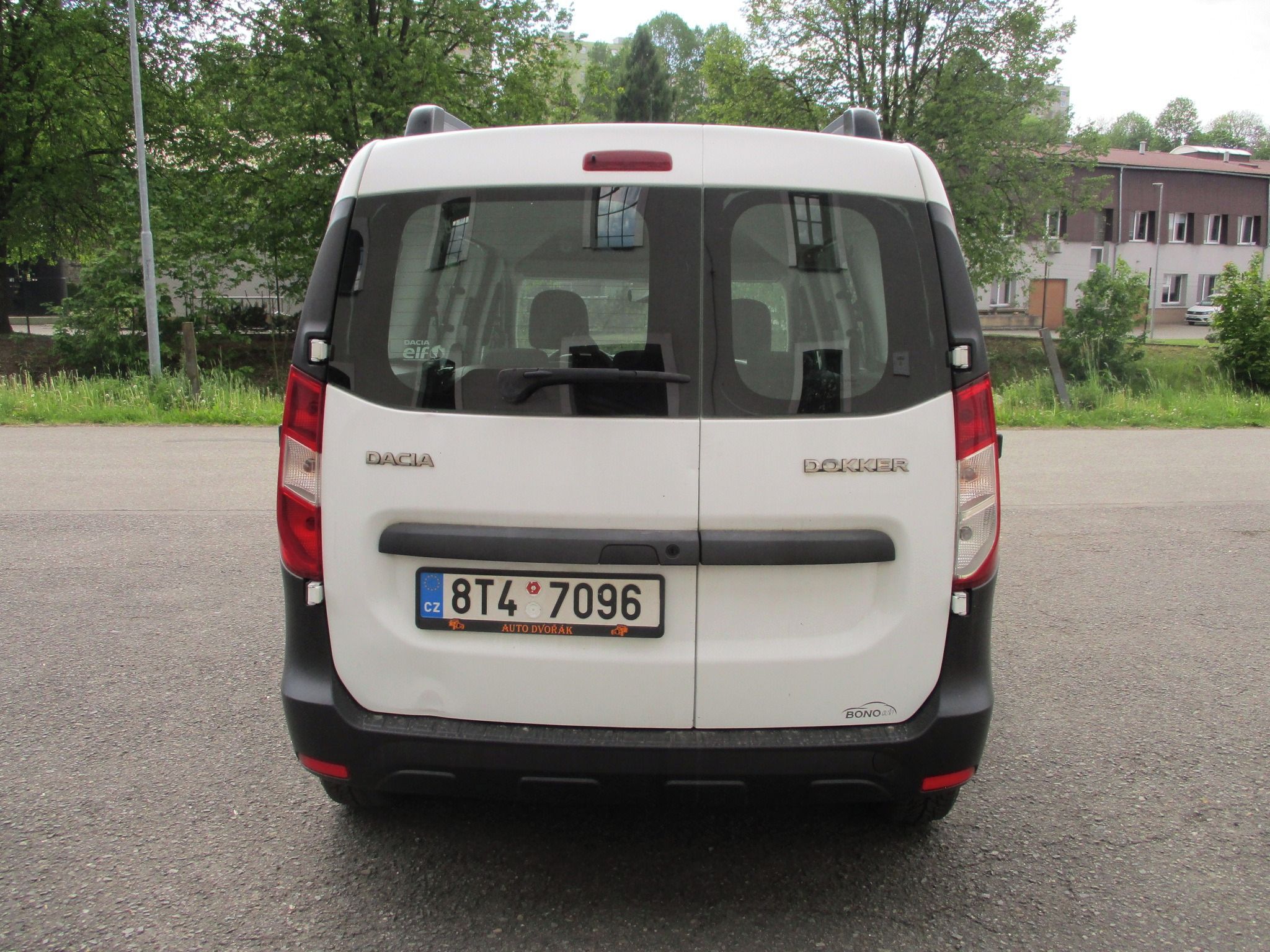 Dacia Dokker, 1.6 i - 5 míst, nové STK - fotka 4