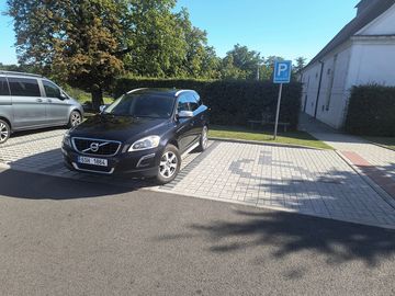Volvo XC60, automat, awd