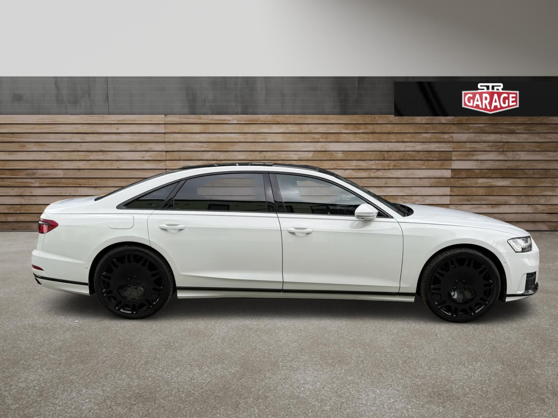 Audi A8, +60TFSi+LONG+S-LINE+po servise - fotka 2