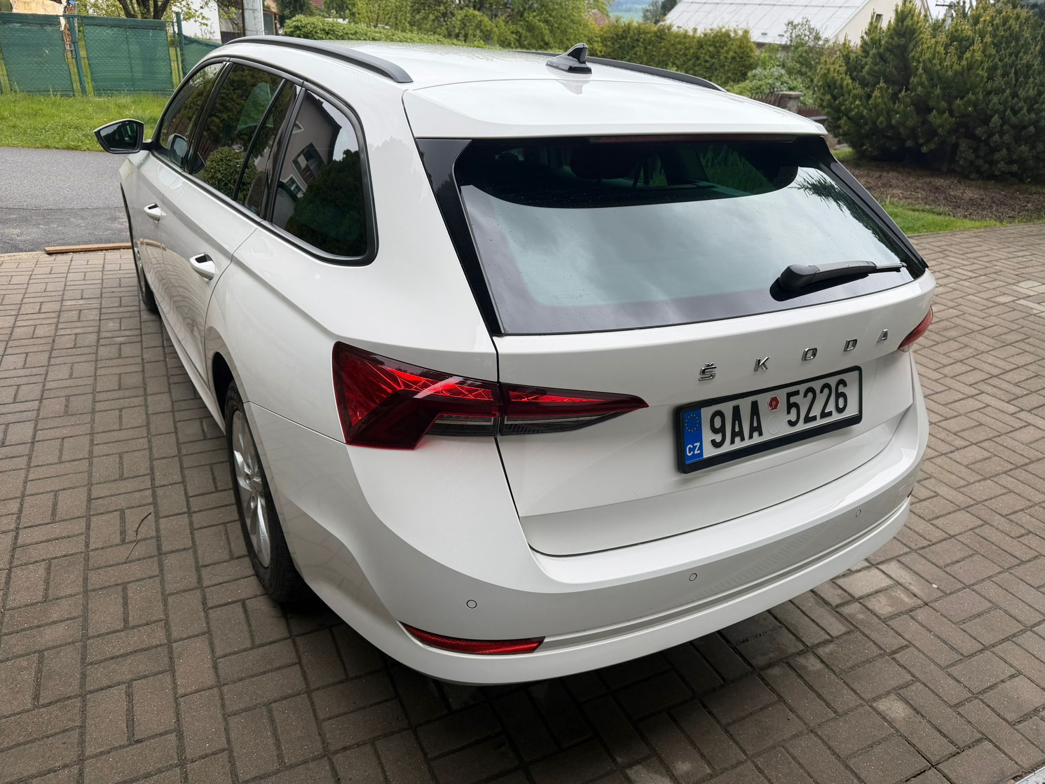Škoda Octavia, 2,0TDi,ambient+,CZ,M6,1maj,DPH - fotka 6