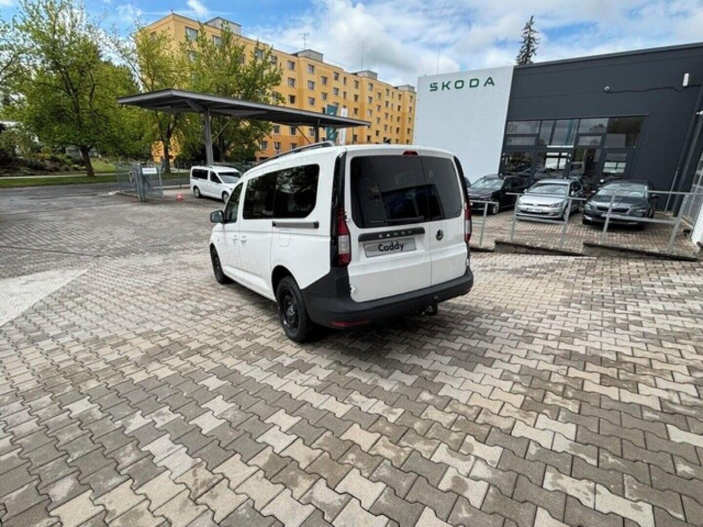 Volkswagen Caddy, Maxi  2,0 75 kW - fotka 3