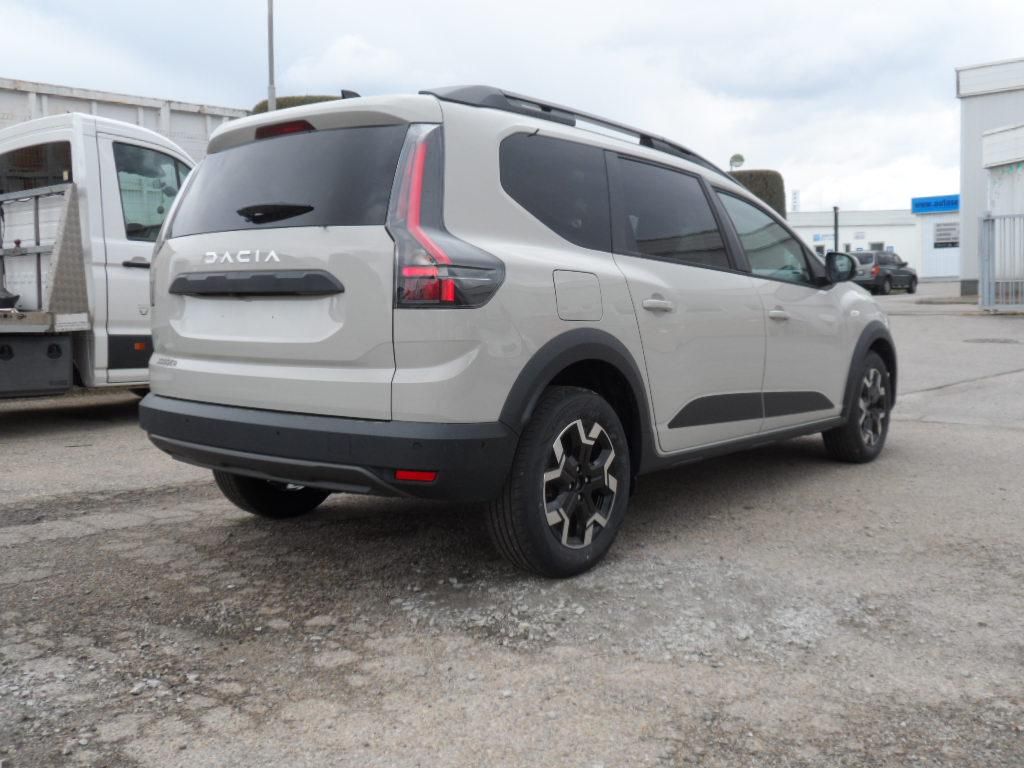 Dacia Jogger, Journey TCe 110 5 míst - fotka 3