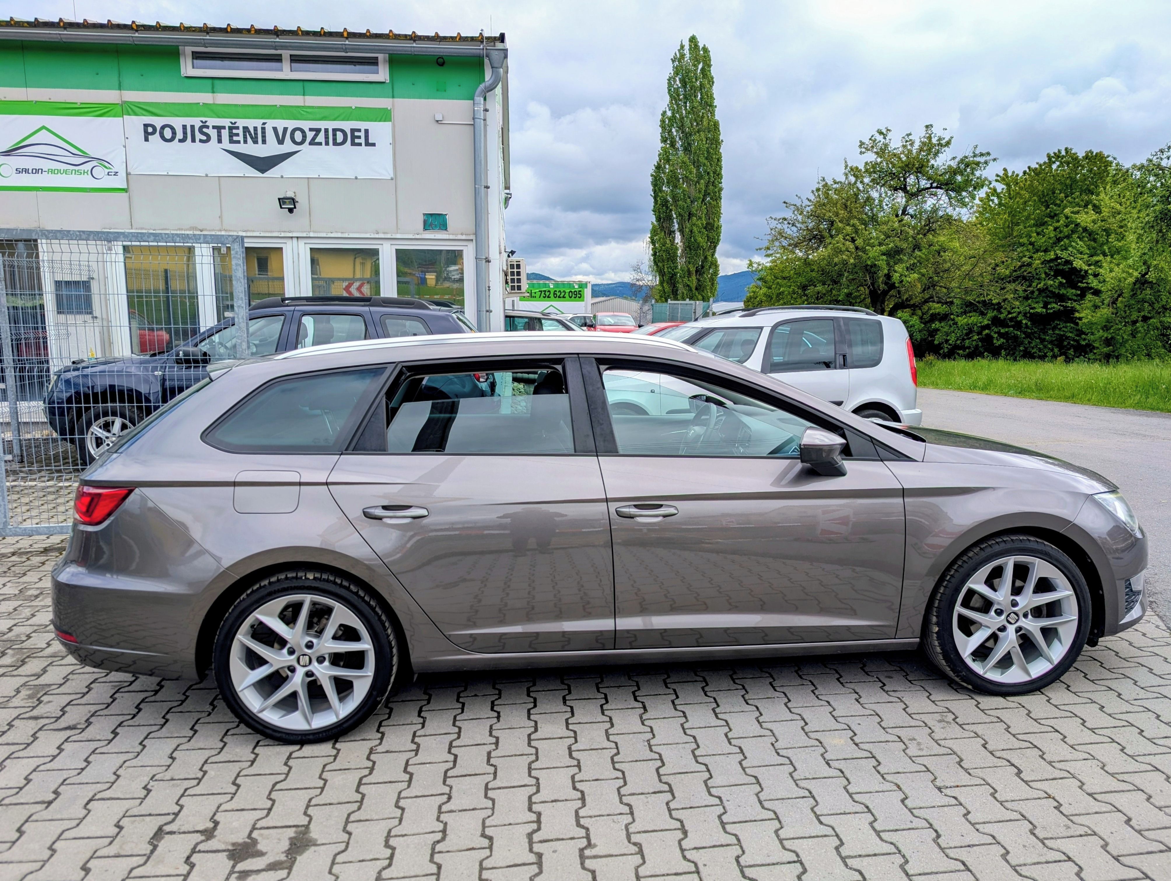 Seat Leon, FR 1,4TSi FULL LED,TAŽNÉ - fotka 5