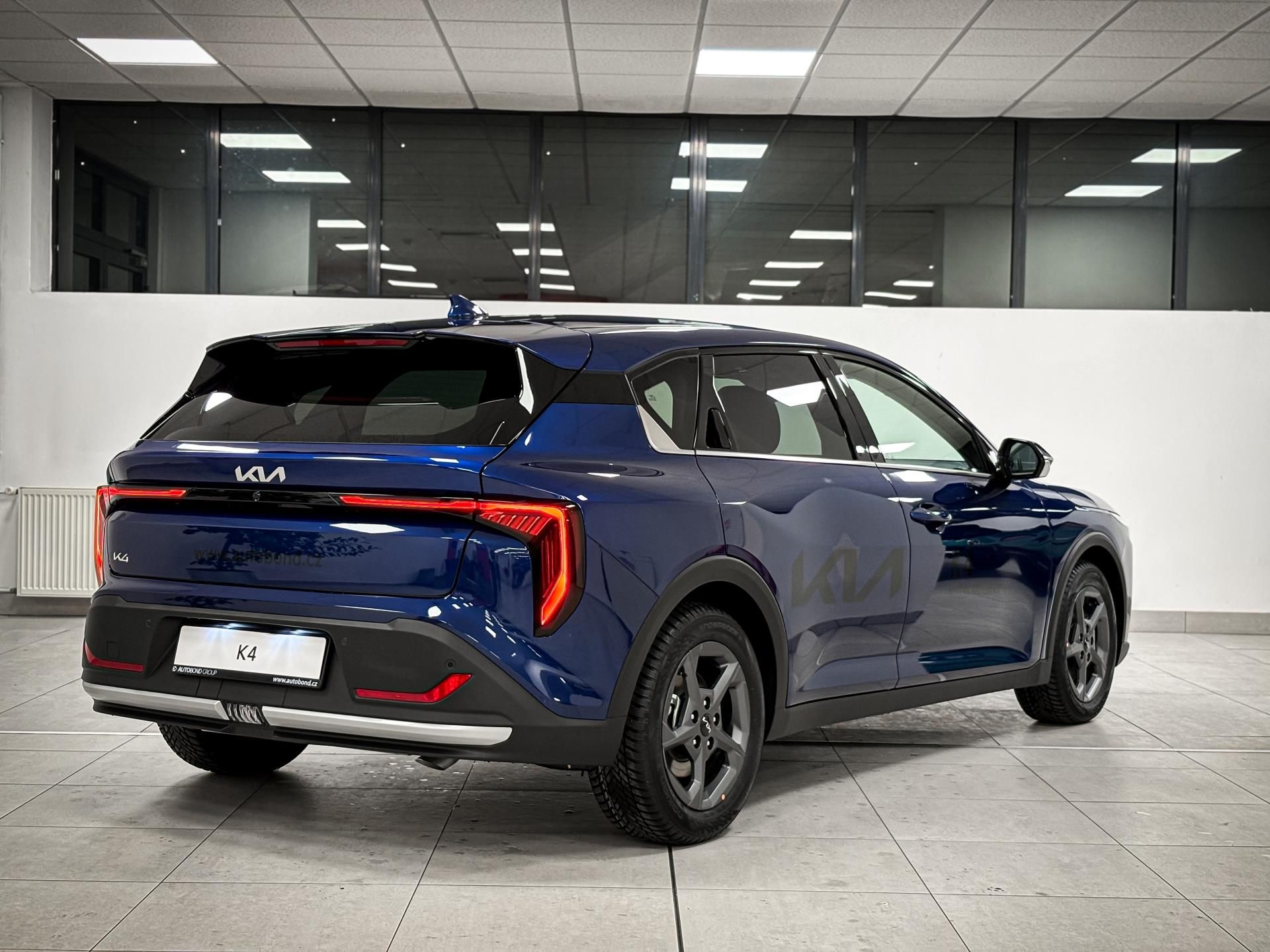 Kia K4, 1,6 T-GDi GPF 7DCT TOP 110 KW - fotka 4