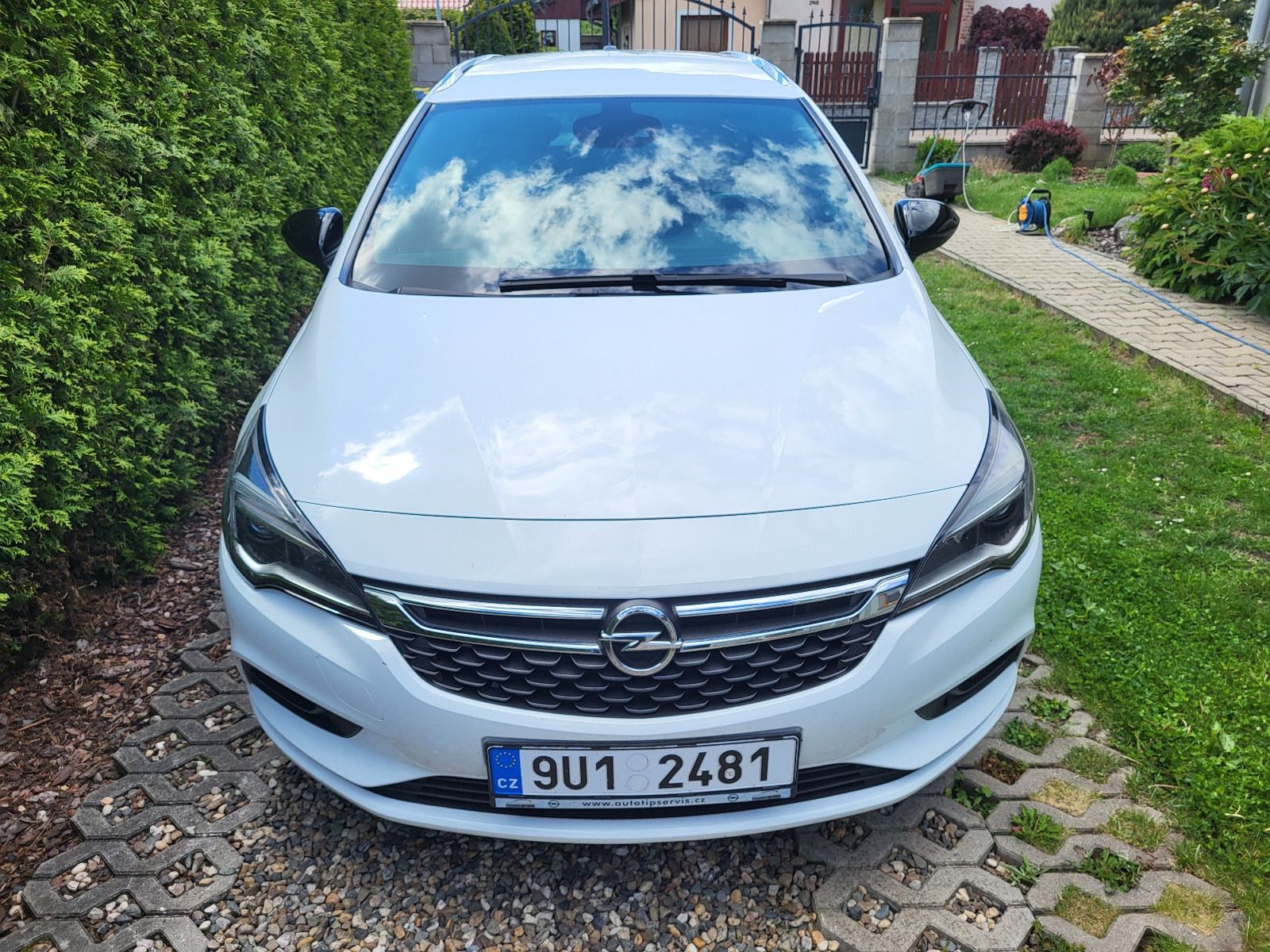 Opel Astra, 1.4 Turbo Sports Tourer+ - fotka 4
