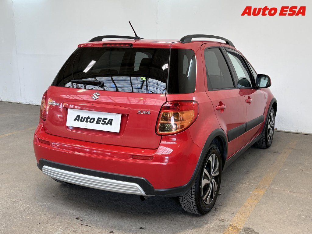 Suzuki SX4, 1.6 i,ČR,servis.kniha,AC - fotka 4