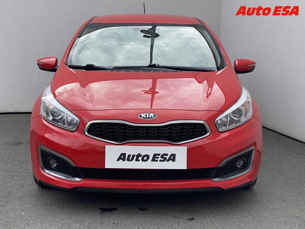 Kia Cee´d, 1.6i - fotka 2