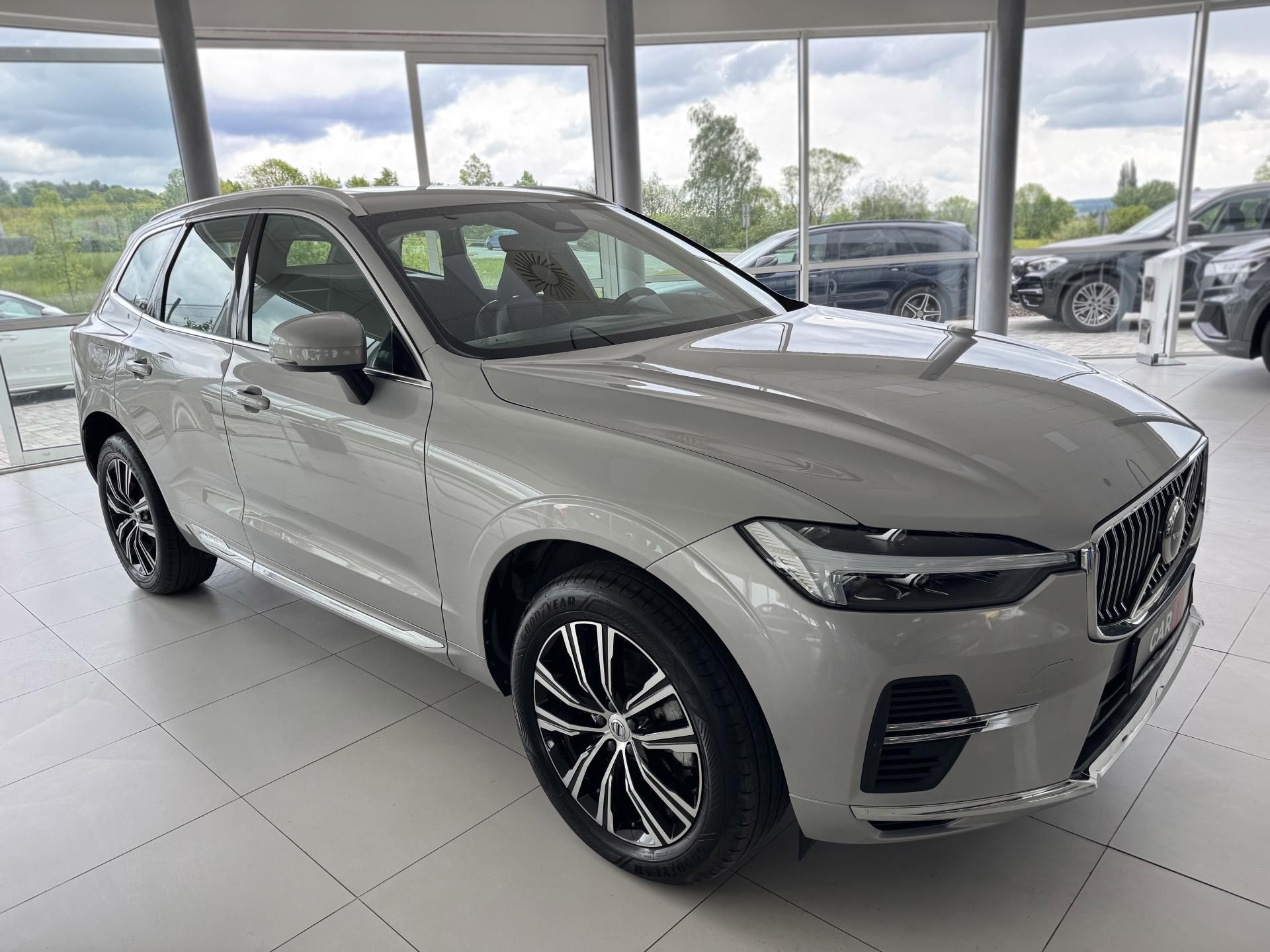 Volvo XC60, T6 AWD*Recharge Plus*OdvětrSed - fotka 4