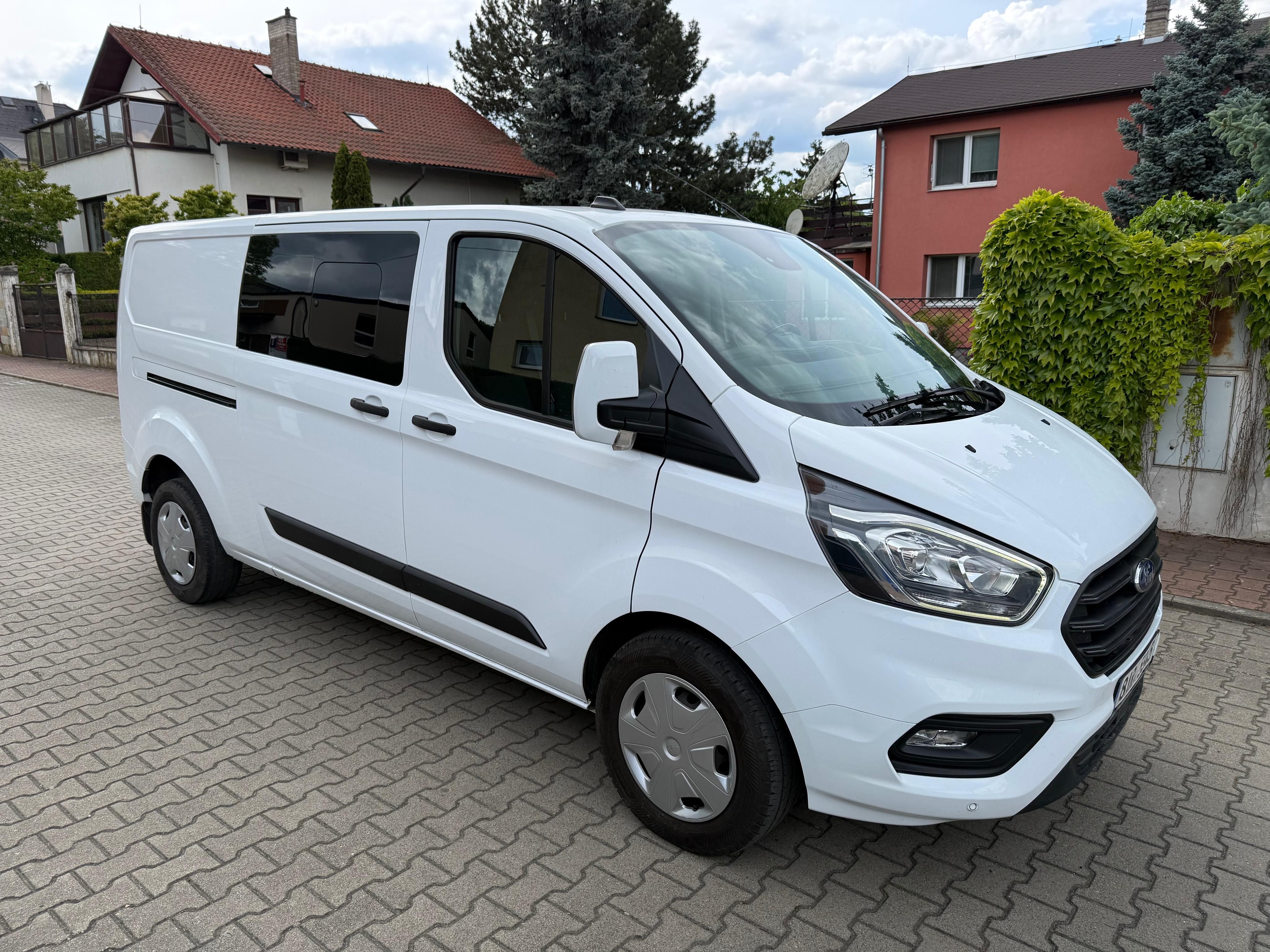 Ford Transit Custom, 2.0TDCi 96kw/ČR/6mist/DPH/L2H1 - fotka 2