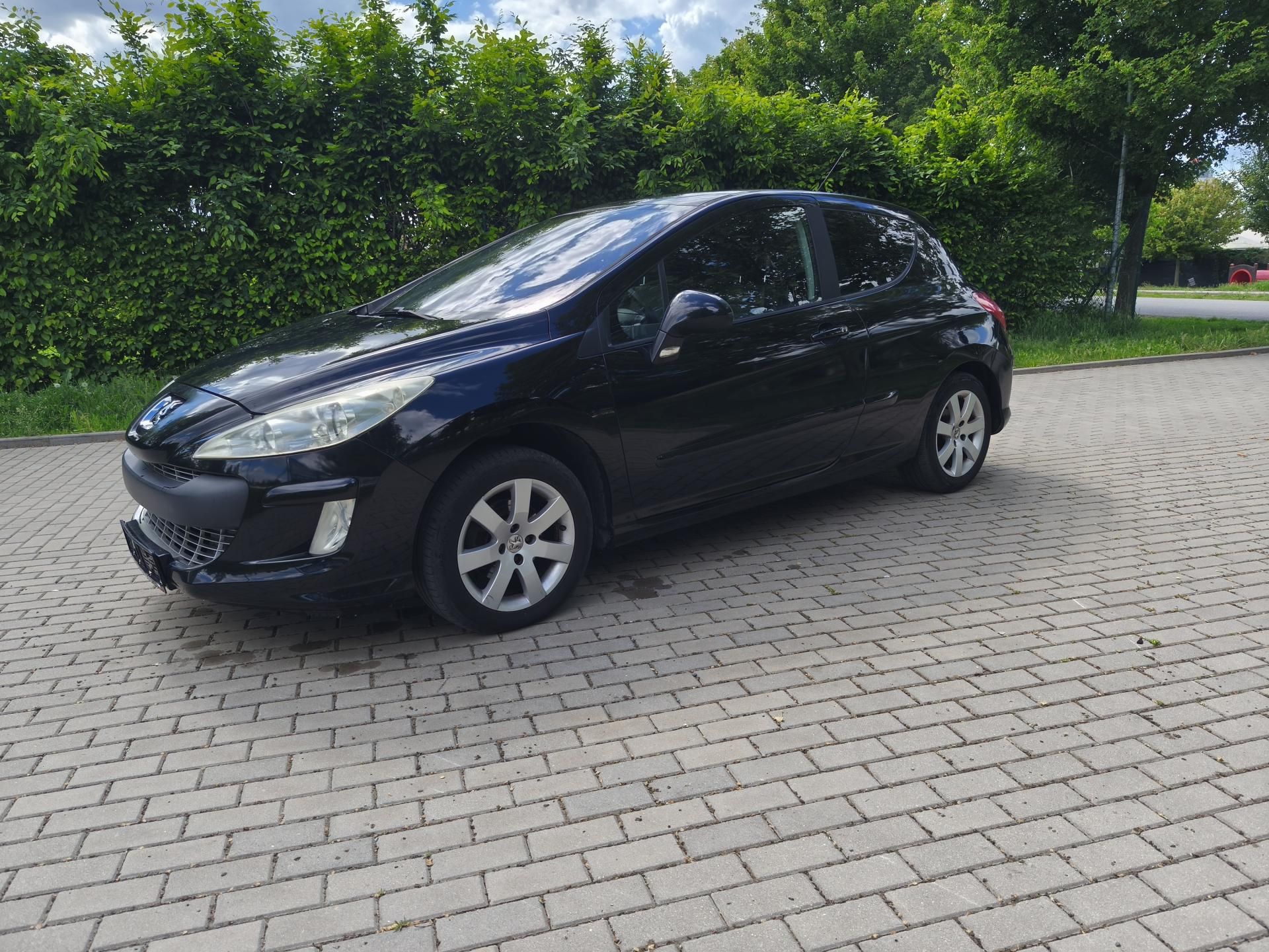 Peugeot 308, 1.6 16v Platinum - fotka 2