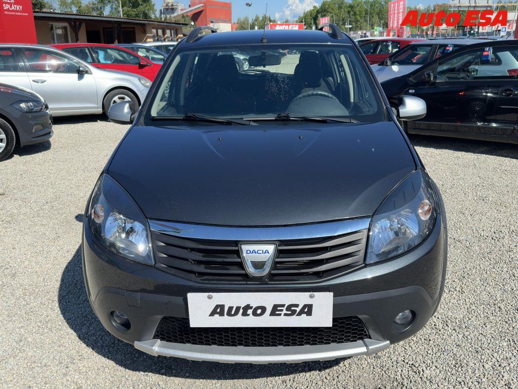 Dacia Sandero, 1.6 - fotka 2