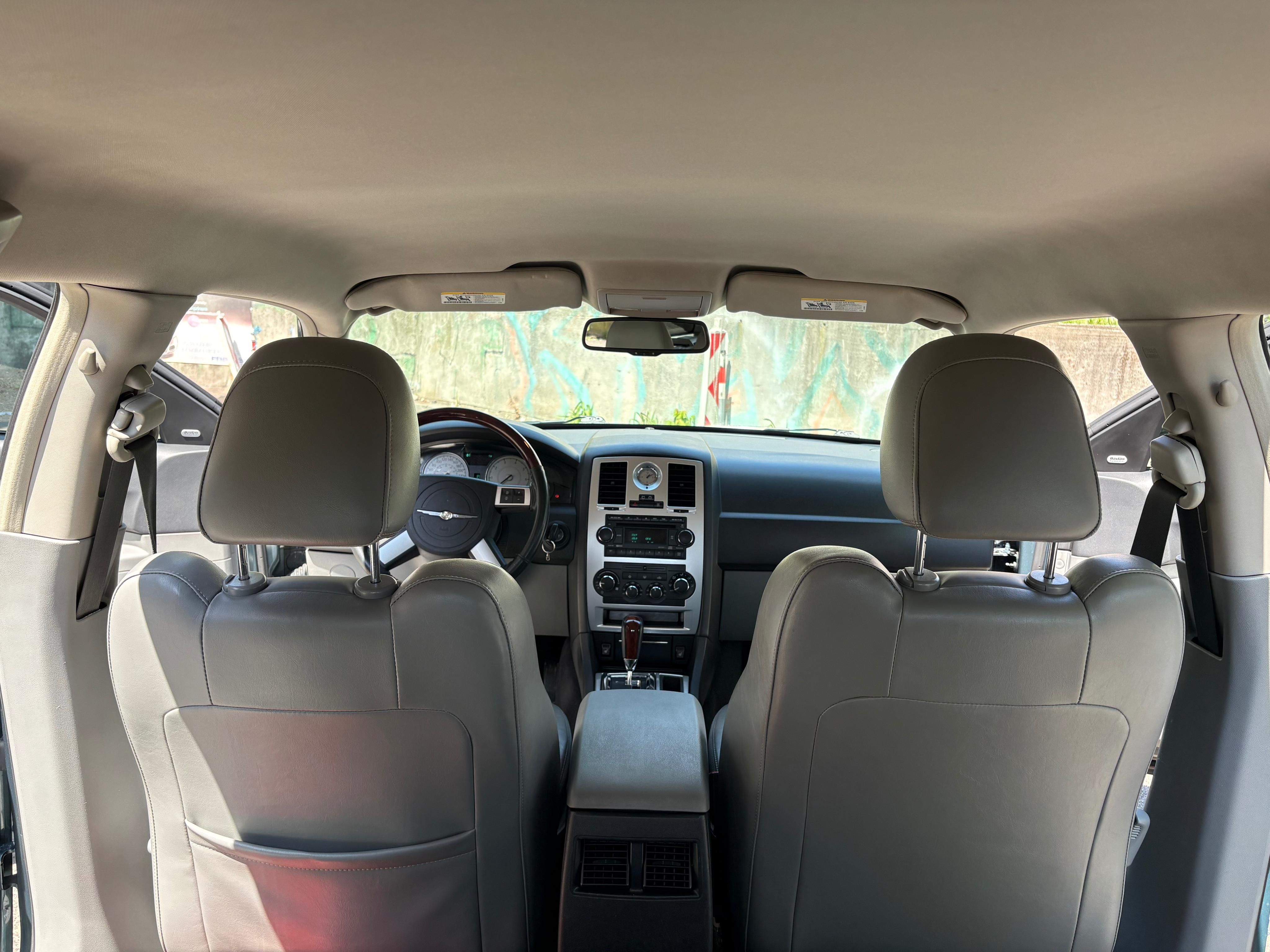 Chrysler 300C, Chrysler 300C TouringLX 3,0CRD - fotka 3