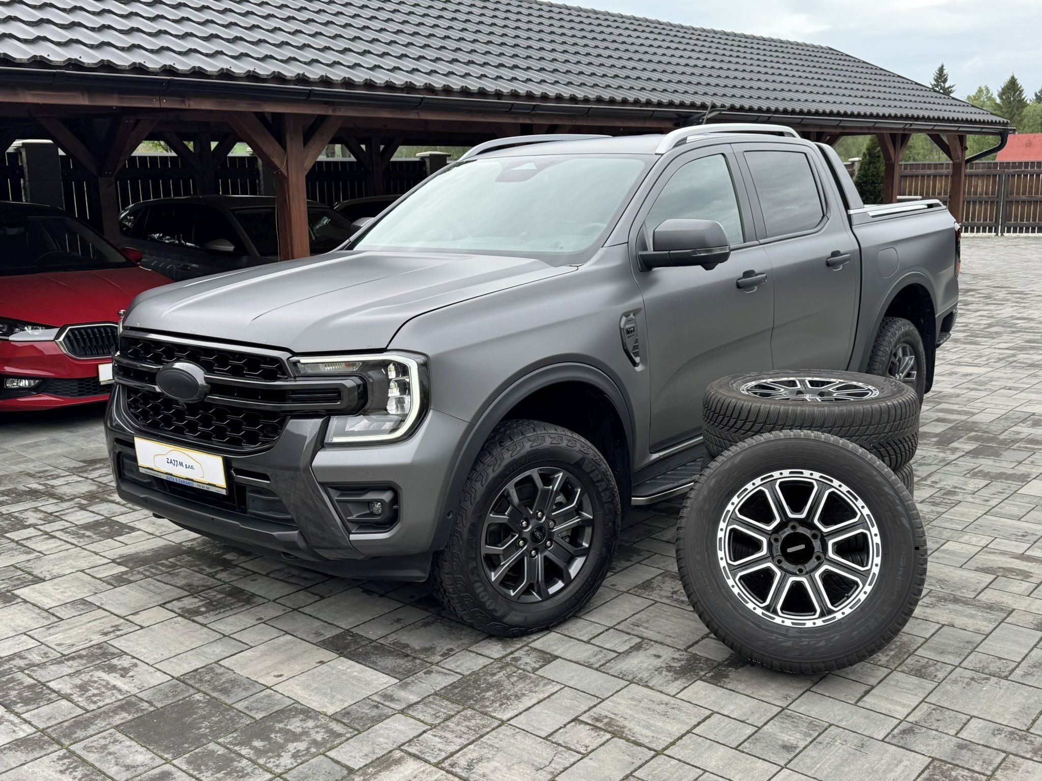 Ford Ranger, Wildtrak 3.0D V6 177kw 4x4 AUT - fotka 2
