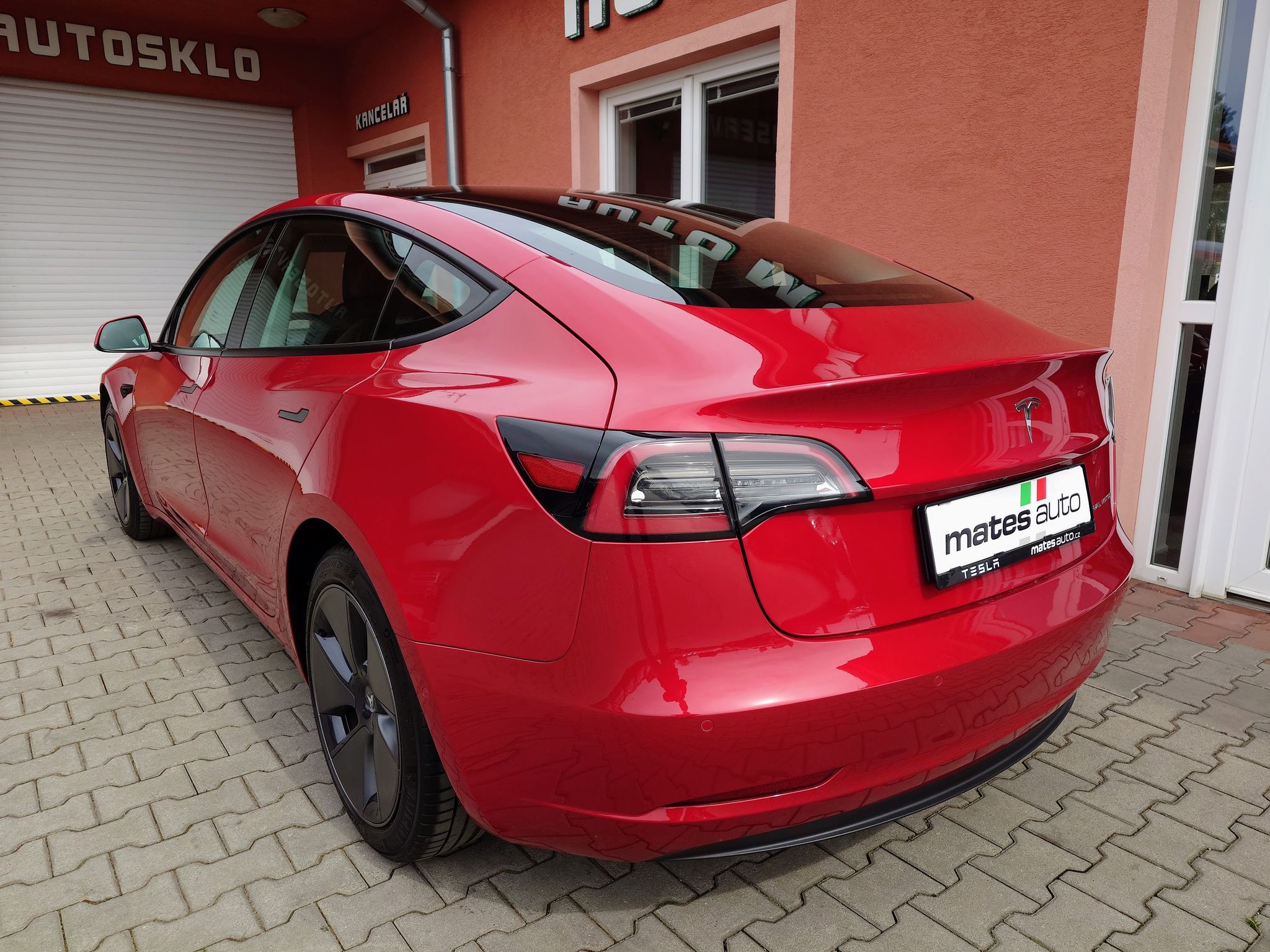 Tesla Model 3, Long Range Dual Motor  kW SOH - fotka 4