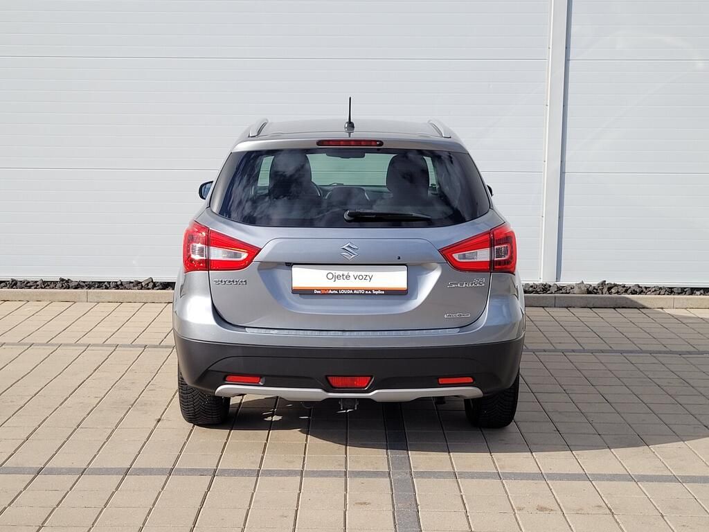 Suzuki SX4 S-Cross, Premium Allgrip 1.0 BoosterJet - fotka 6