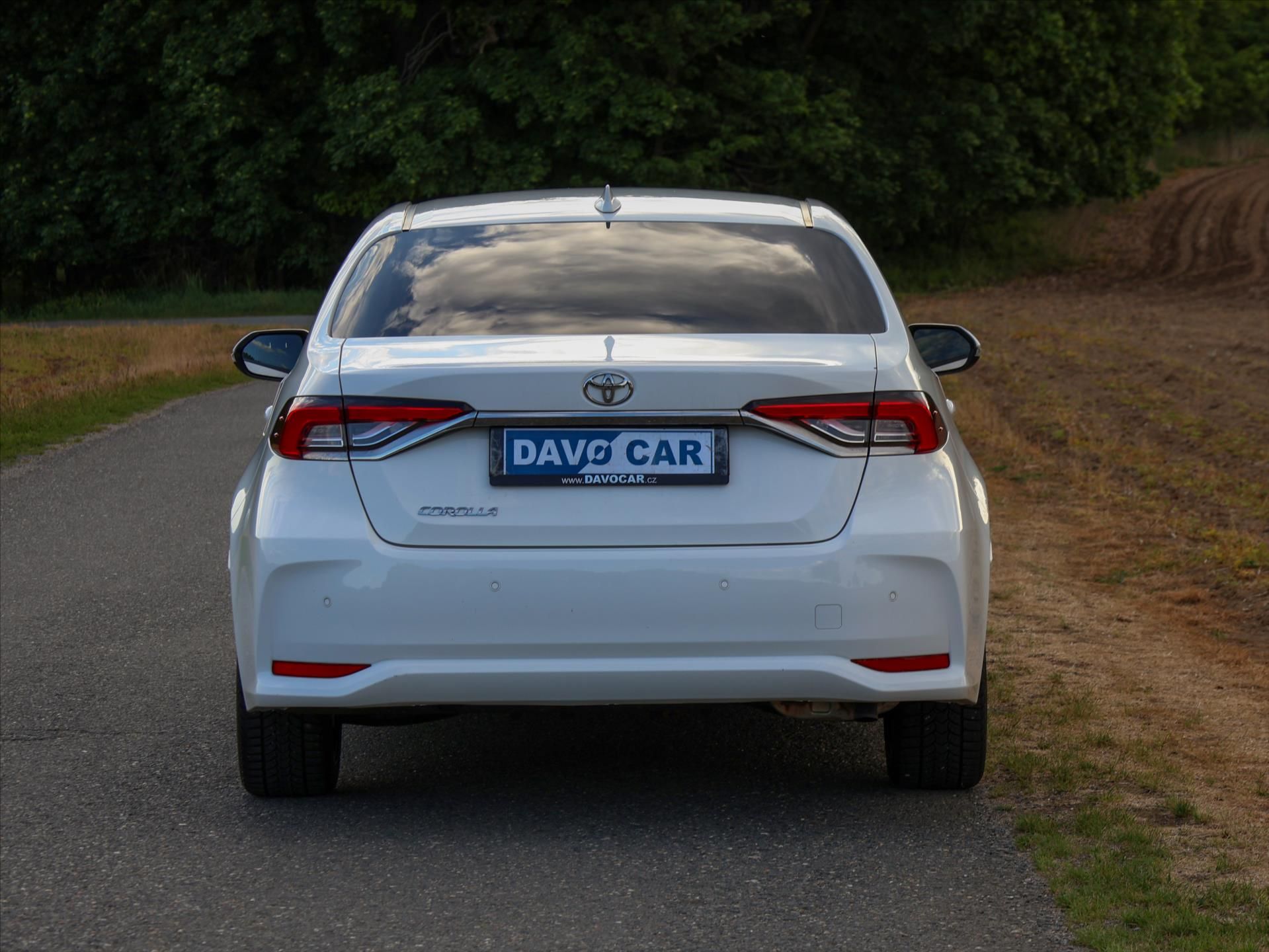 Toyota Corolla, 1,5 VTi Aut. DPH CZ Comfort - fotka 6