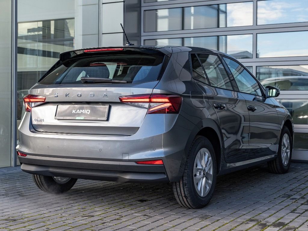 Škoda Fabia, 130 let, komise 427721 - fotka 3