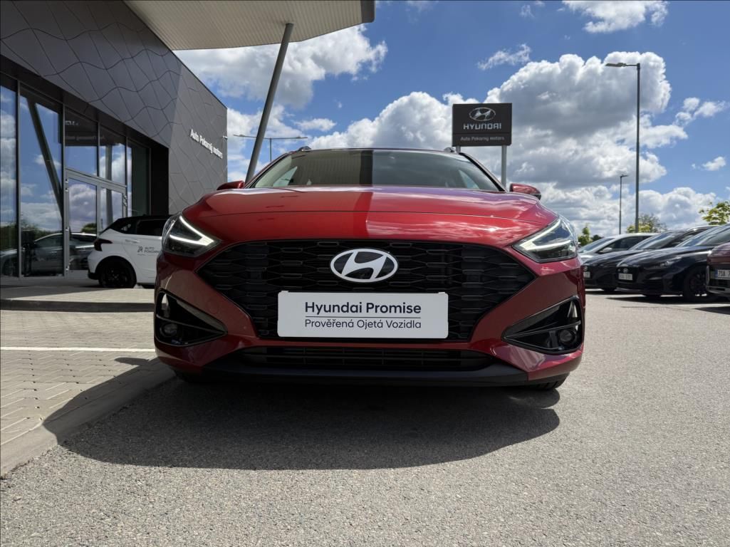 Hyundai i30, 1,5 T DCT  WG FL Family - fotka 5