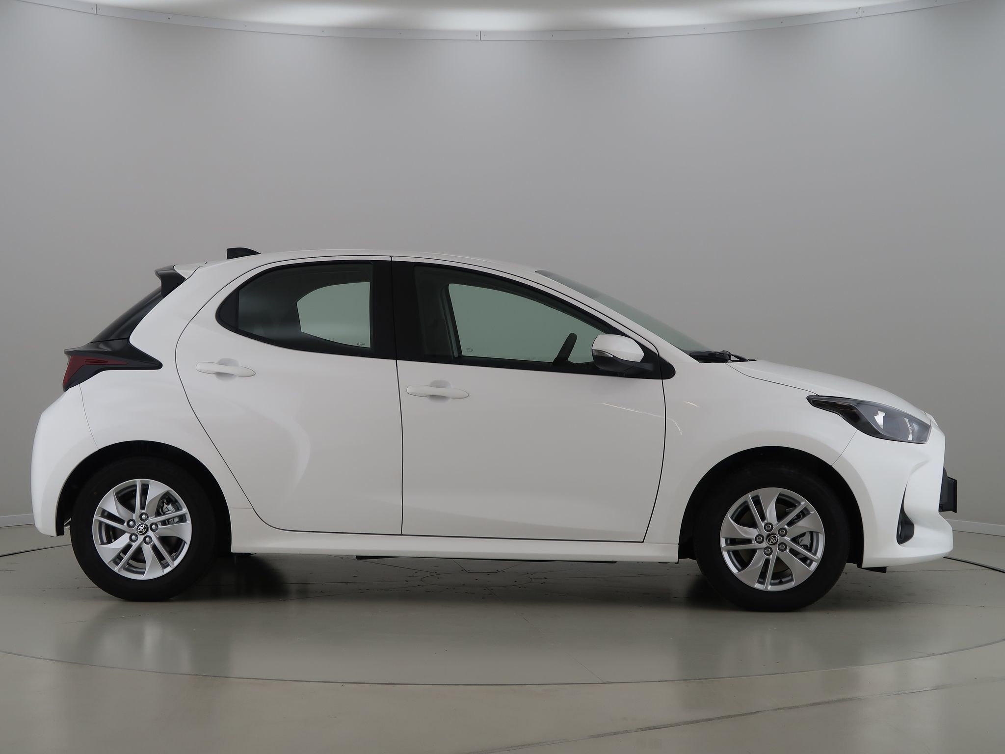 Toyota Yaris, 1,5,HEV, 116 CVT, Comfort - fotka 4