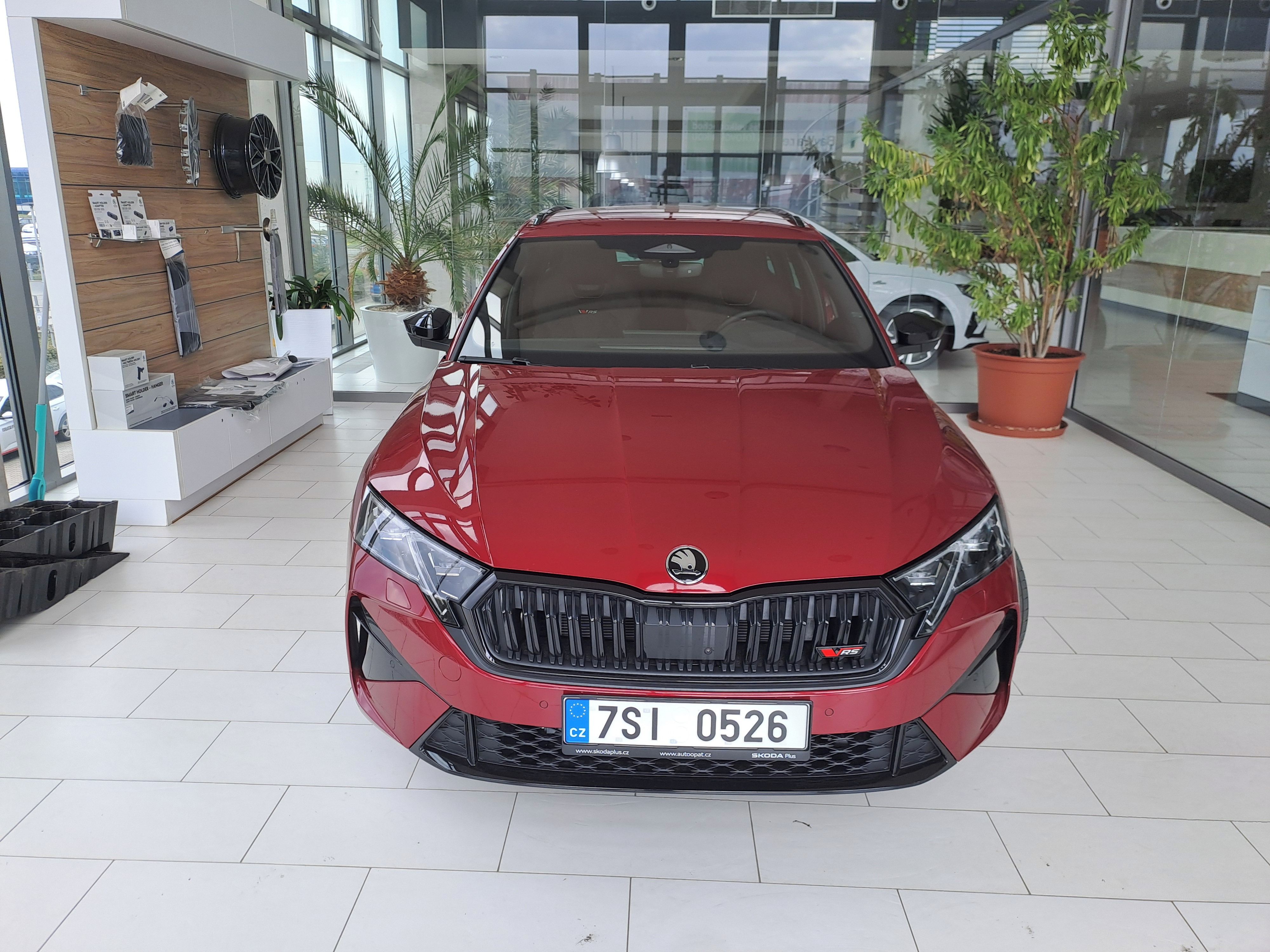 Škoda Octavia, 2,0 TSI 195 kW RS - fotka 2