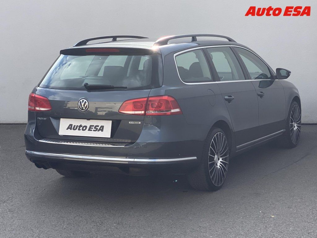 Volkswagen Passat, 1.4TSi,nez.topení - fotka 4
