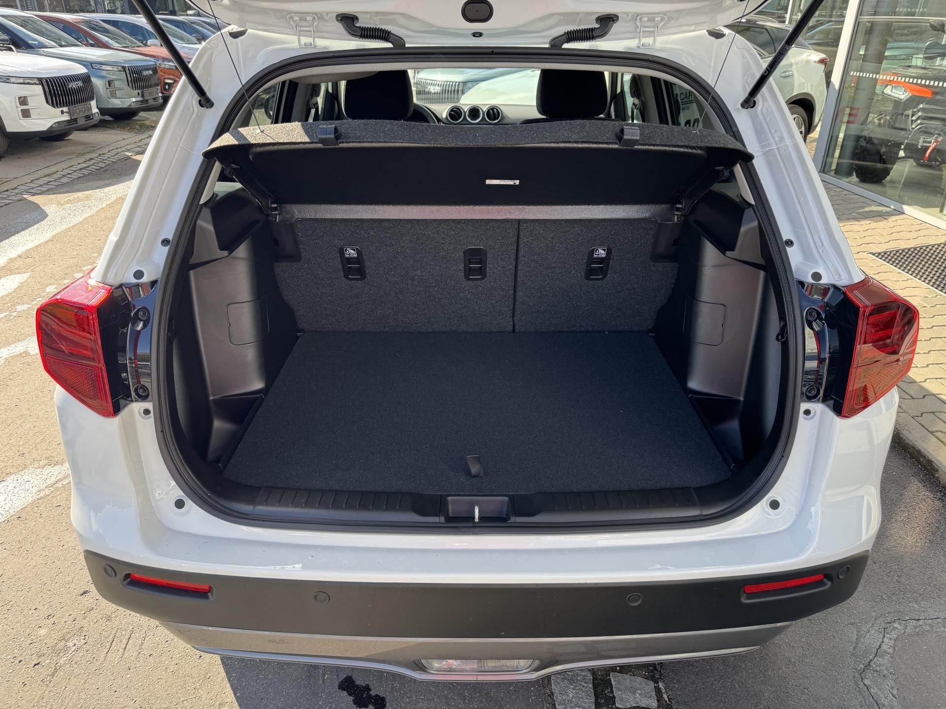 Suzuki Vitara, 1,4 Premium Hybrid AllGrip - fotka 6