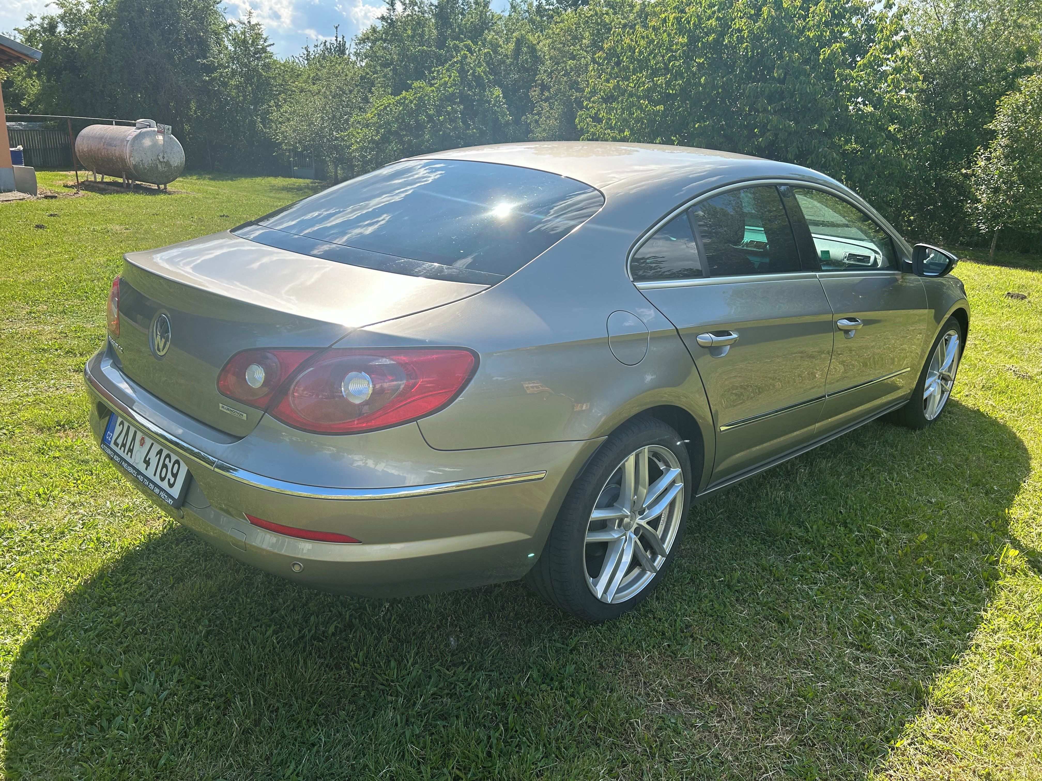 Volkswagen Passat CC, 2.0TDi 103kW BlueMotion - fotka 4